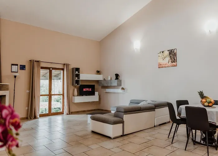 Trullo Della Murgia - *