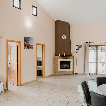 Villa Trullo Della Murgia - *